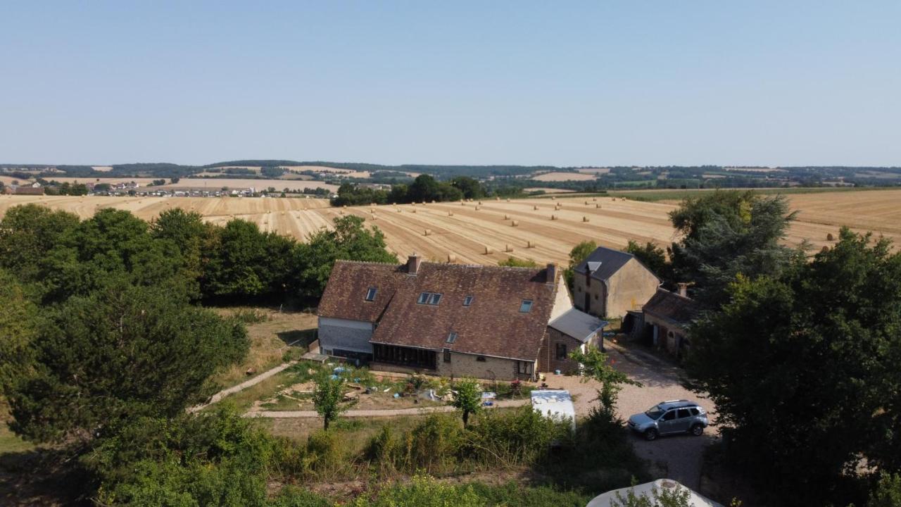 Chambre Avec Sdb Privative En Pleine Campagne Baillou 外观 照片