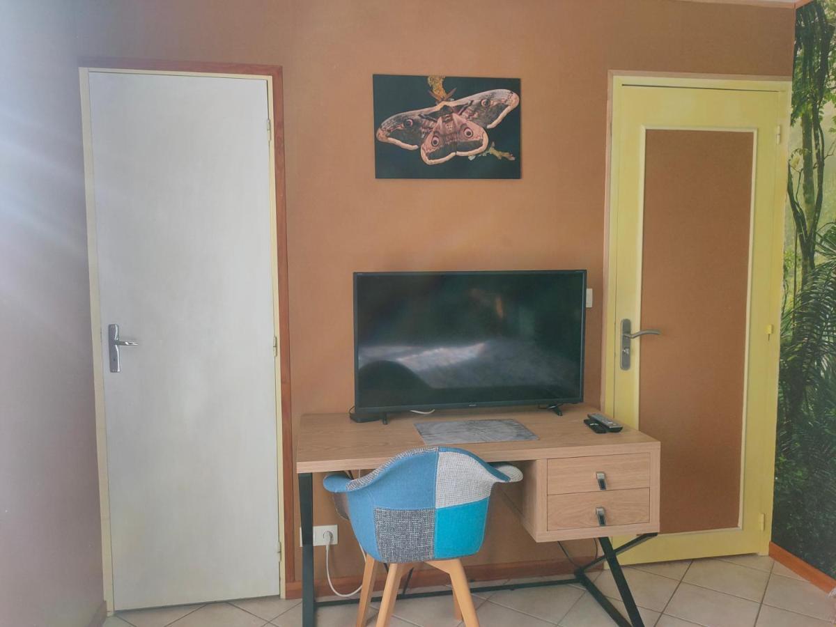 Chambre Avec Sdb Privative En Pleine Campagne Baillou 外观 照片